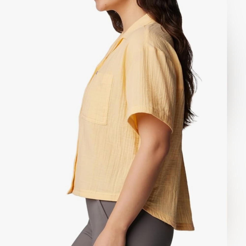 COLUMBIA Women's Holly Hideaway Breezy Short Sleeve Top - Size M - Yellow (NWT) - Picture 3 of 13